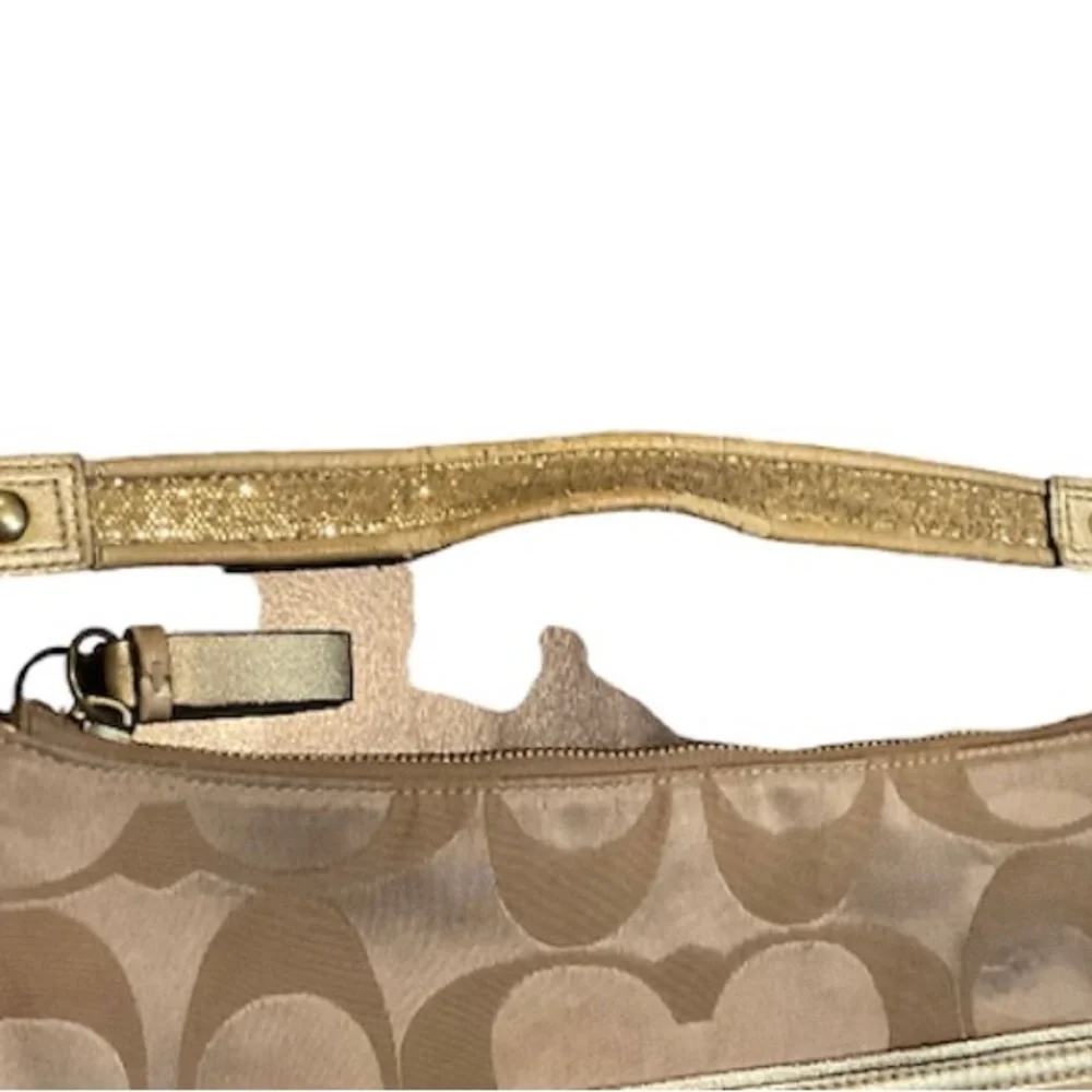 Coach Poppy Shoulder Bag - Picture 4 of 14